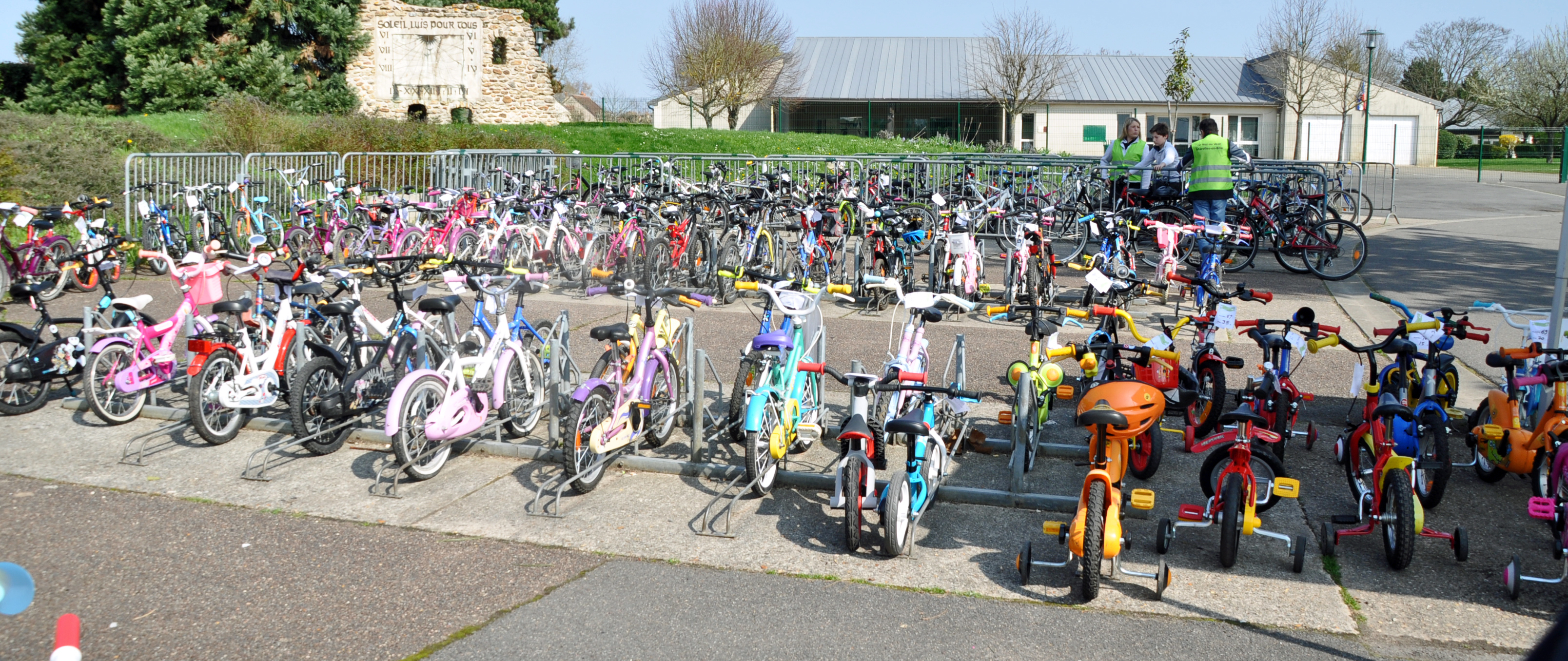 pano vélos à vendre.JPG